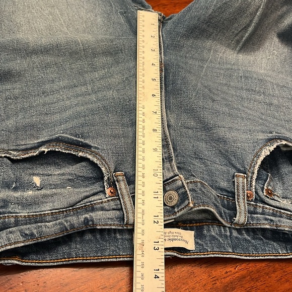 Abercrombie & Fitch Blue The Ankle Straight Ultra High Rise Jeans - Picture 9 of 10